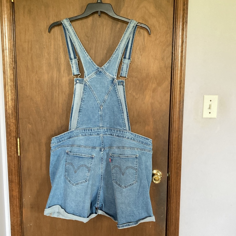 Offer $35 Levi’s denim jean short overall 20W - Picture 17 of 17